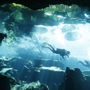 Buceo en Cenotes, México